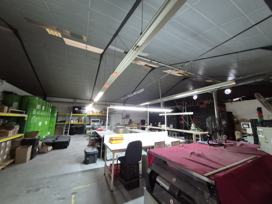 To Let Commercial Property for Rent in Gants Plaza Western Cape
